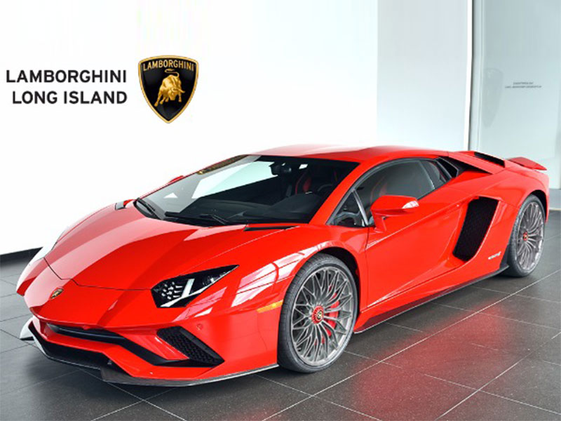 بالفيديو: جاستن بيبر يشتري سيارة لامبورجيني أفينتادور بقيمة 500 ألف دولار!